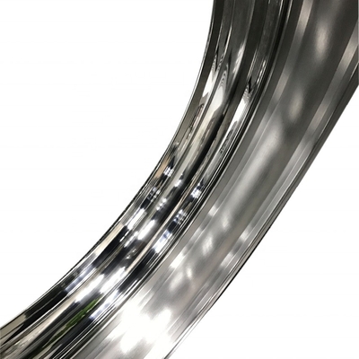 Universal WM3 X 18 EXCEL VALANCED ALLOY SUPER RIM 7116T6 com Motomodle